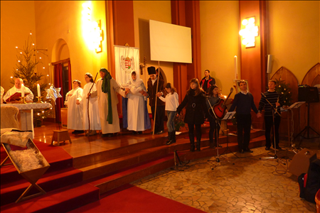 Karcsonyi viglia szentmise - 2015. december 24. (cstrtk)